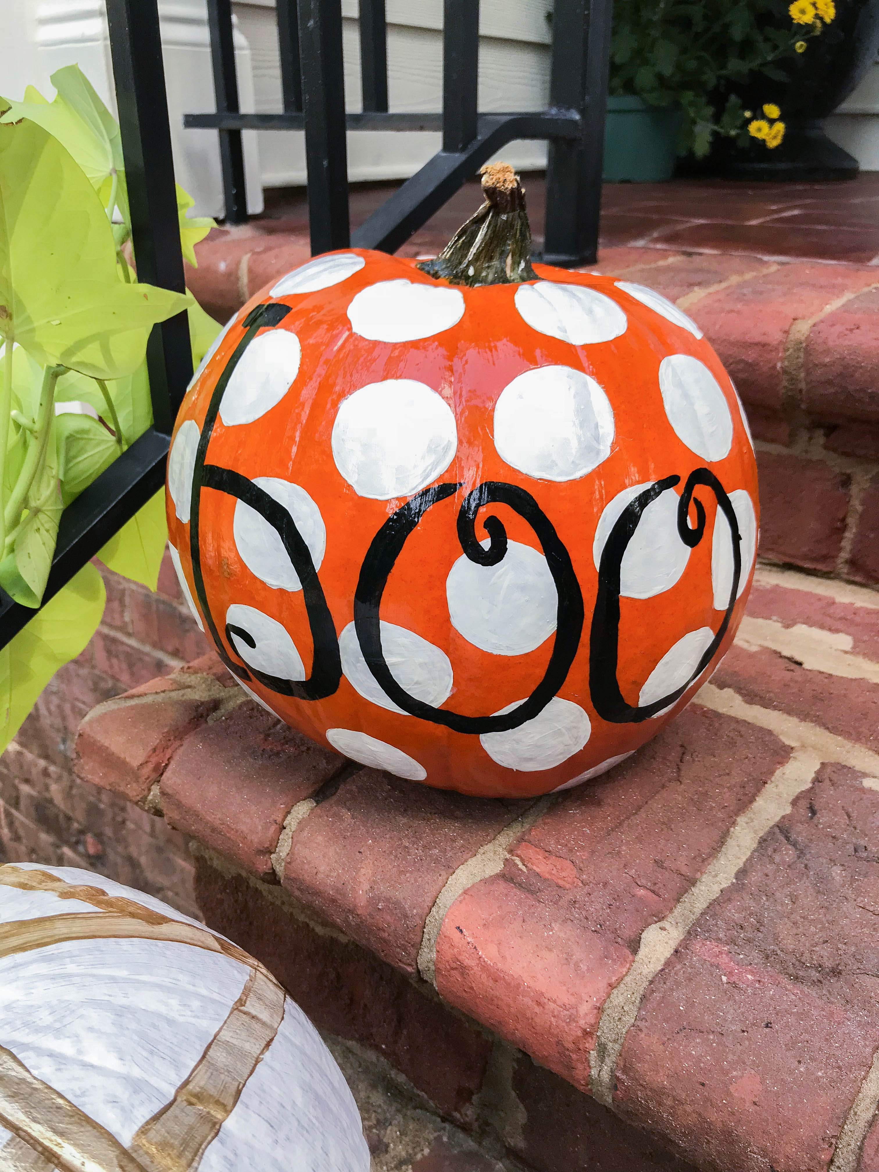 Pumpkin Painting 101 Tips & Tricks • Collectively Carolina