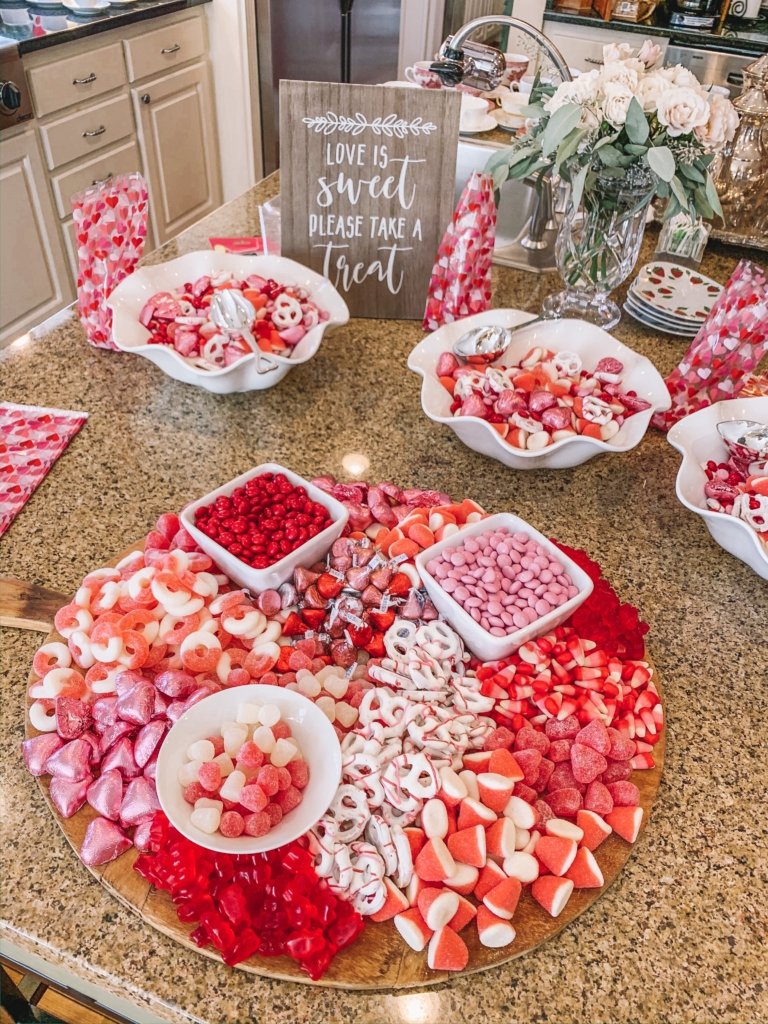 Creative February Wedding Shower Ideas to Enchant Guests